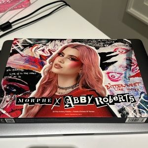 Morphe Abby Robert’s palette